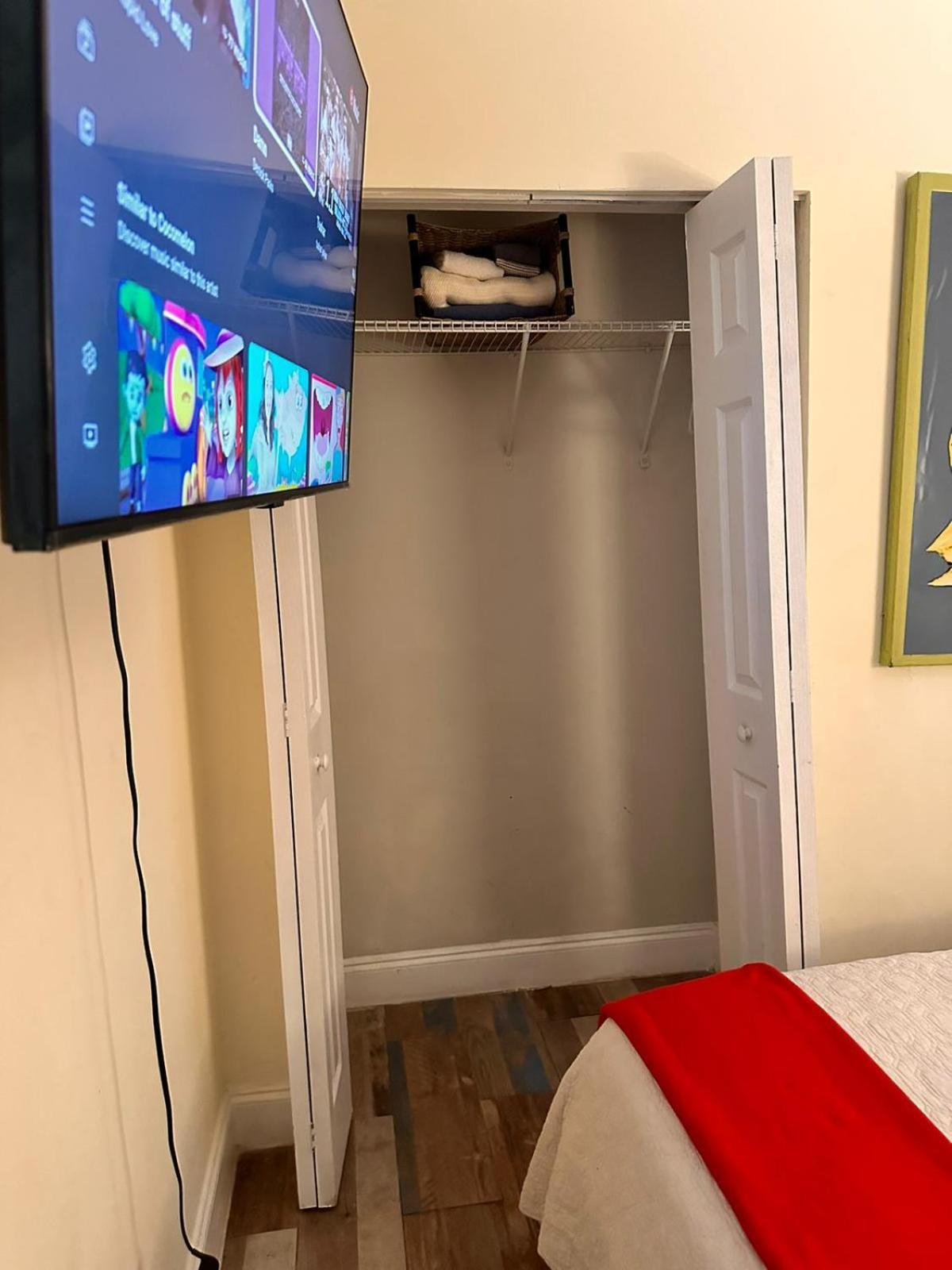 Private Rooms At Miami Centrally Located With Free Parking מראה חיצוני תמונה